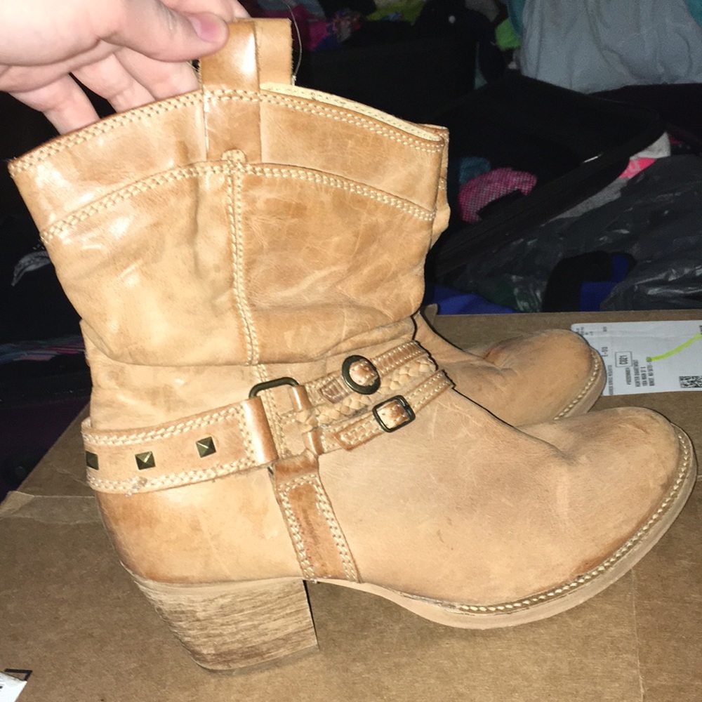 Tan Steve Madden ankle boots